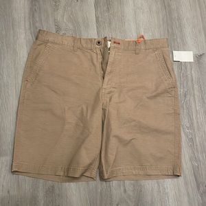 Weatherproof Vintage 34 khaki shorts